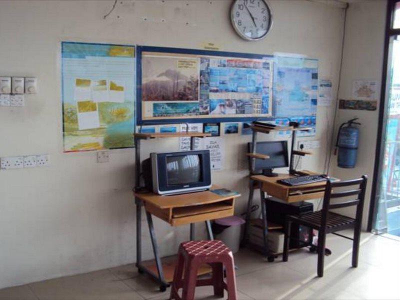 A&J Budget Hotel Kota Kinabalu Dış mekan fotoğraf